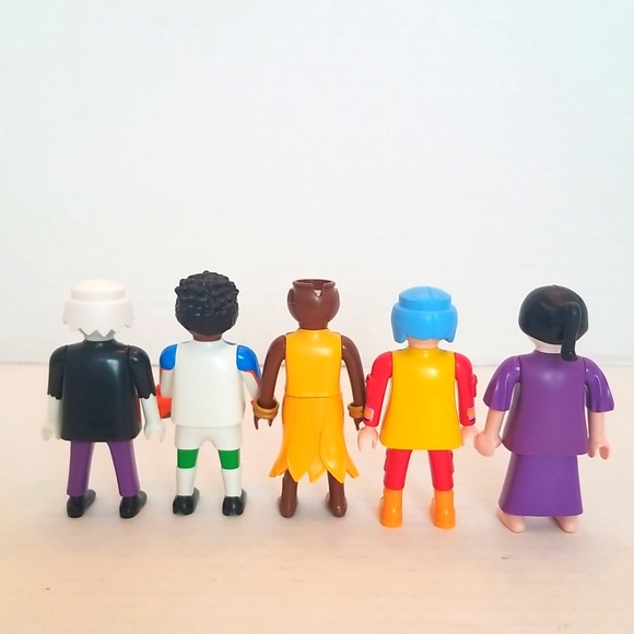 Playmobil Five Different Figures - Picture 3 of 9